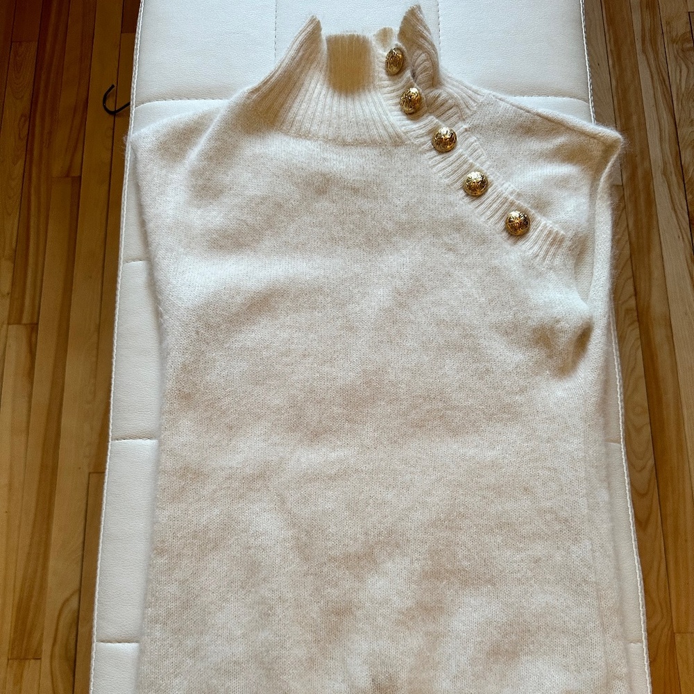 Balmain Sleveless Ivory Knit Size 40